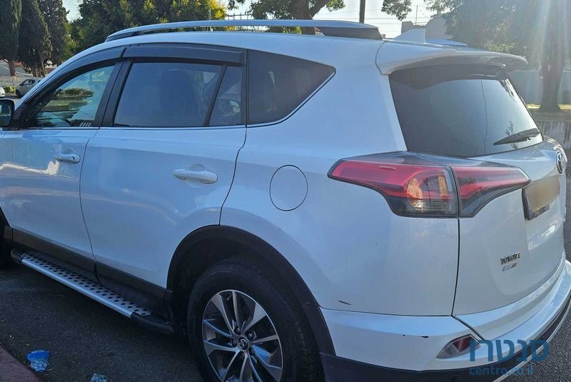 2017' Toyota RAV4 טויוטה photo #2