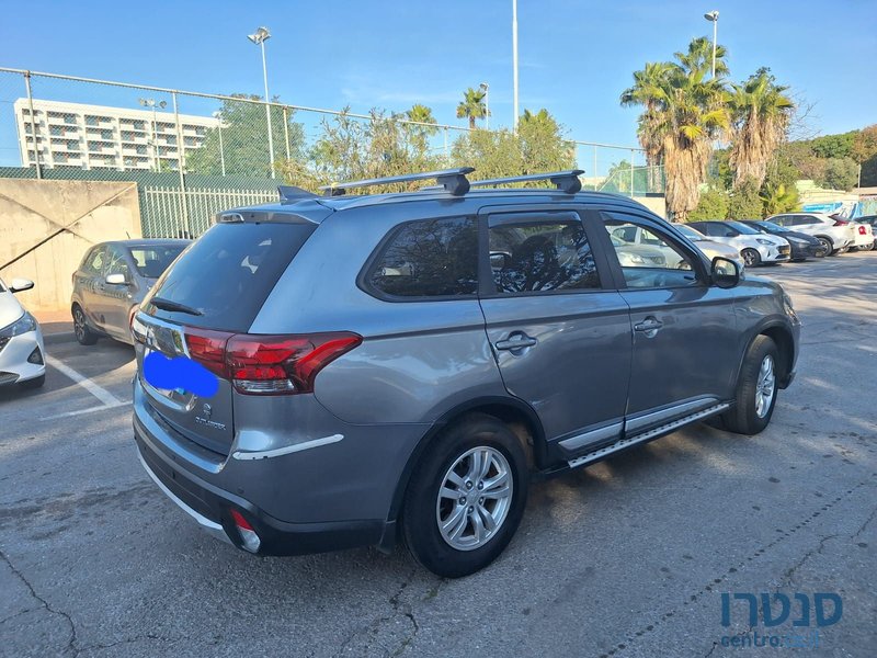 2017' Mitsubishi Outlander מיצובישי אאוטלנדר photo #6