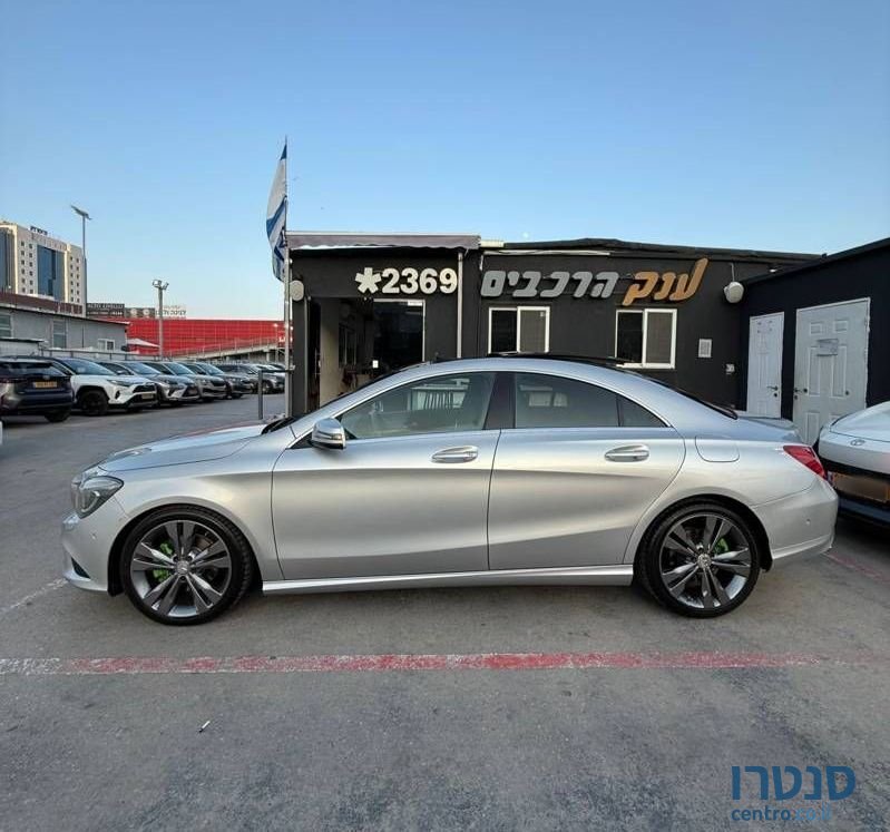 2016' Mercedes-Benz CLA מרצדס-בנץ photo #5