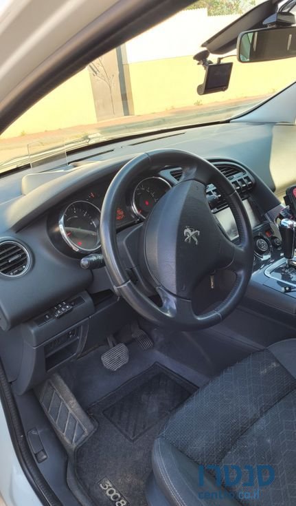 2016' Peugeot 3008 פיג'ו photo #6