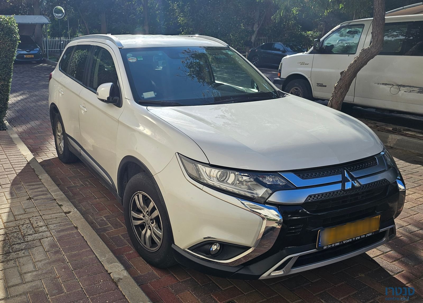 2020' Mitsubishi Outlander מיצובישי אאוטלנדר photo #1