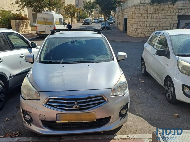 2015' Mitsubishi Attrage מיצובישי אטראז' photo #6