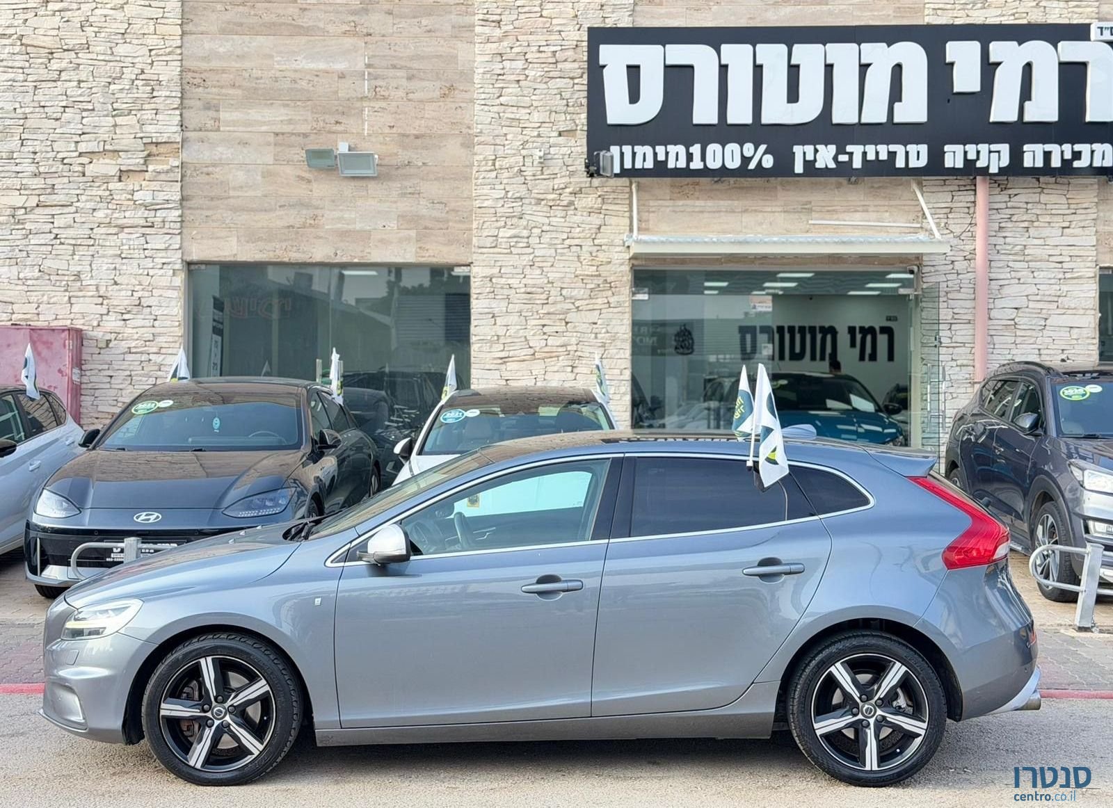 2018' Volvo V40 וולוו photo #3