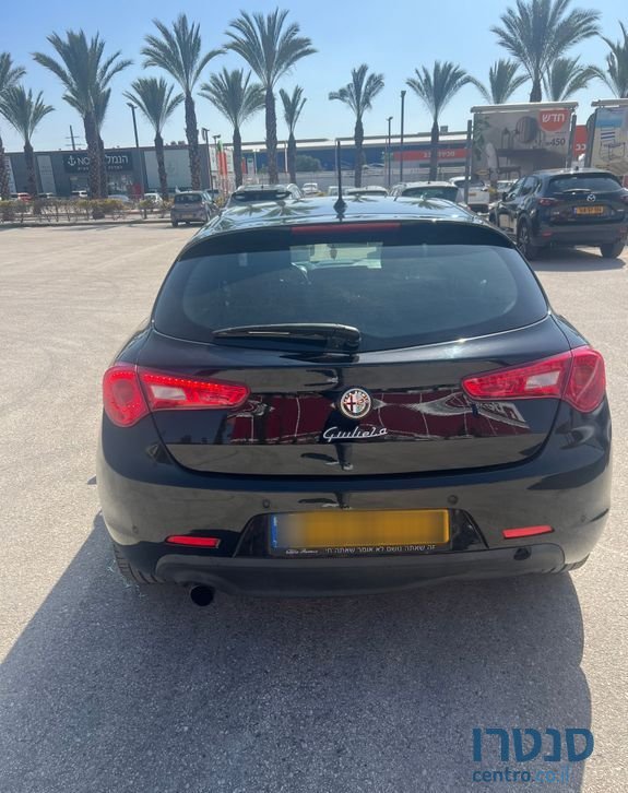 2014' Alfa Romeo Giulietta אלפא רומיאו ג'ולייטה photo #4