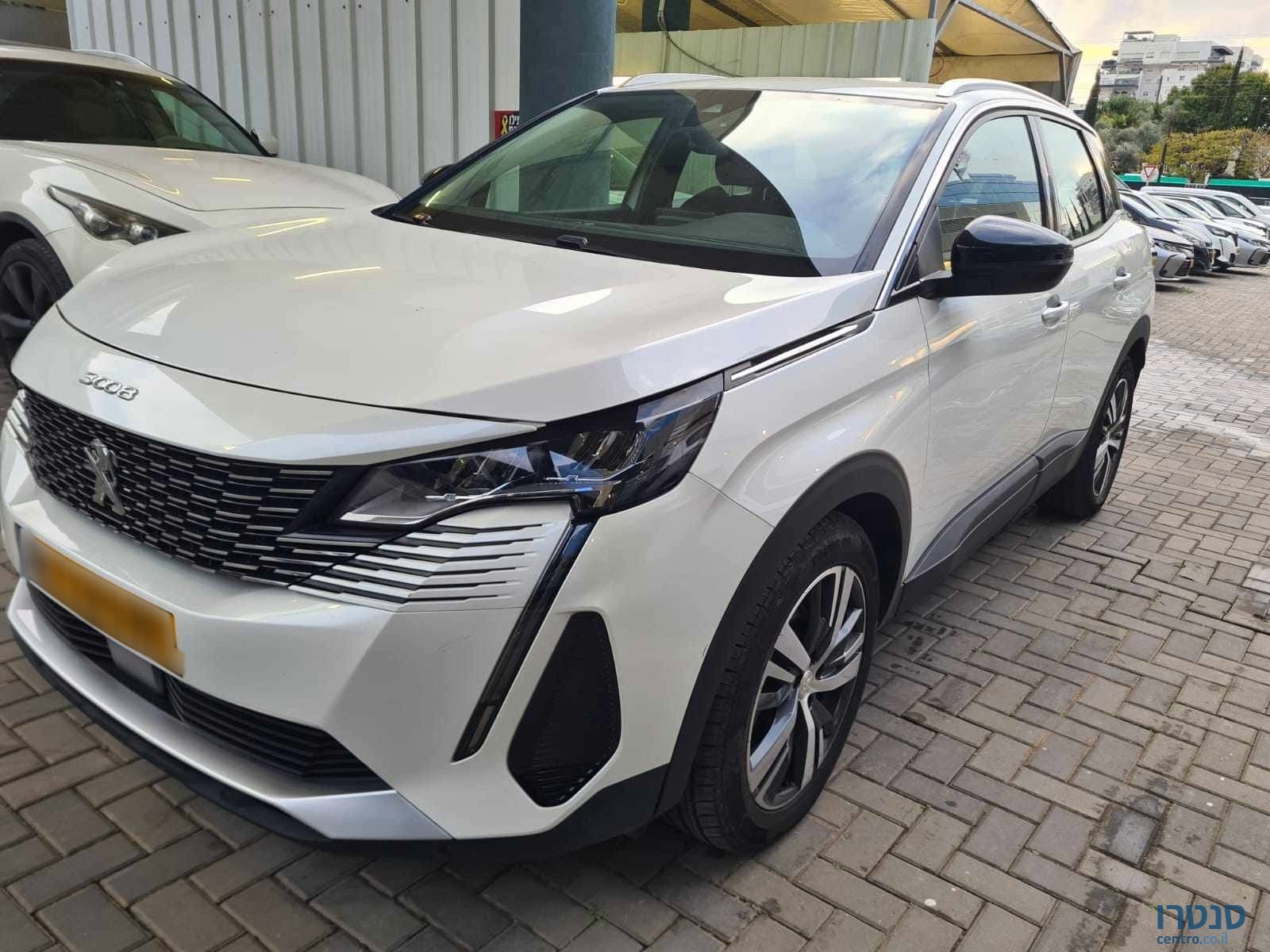 2022' Peugeot 3008 photo #3