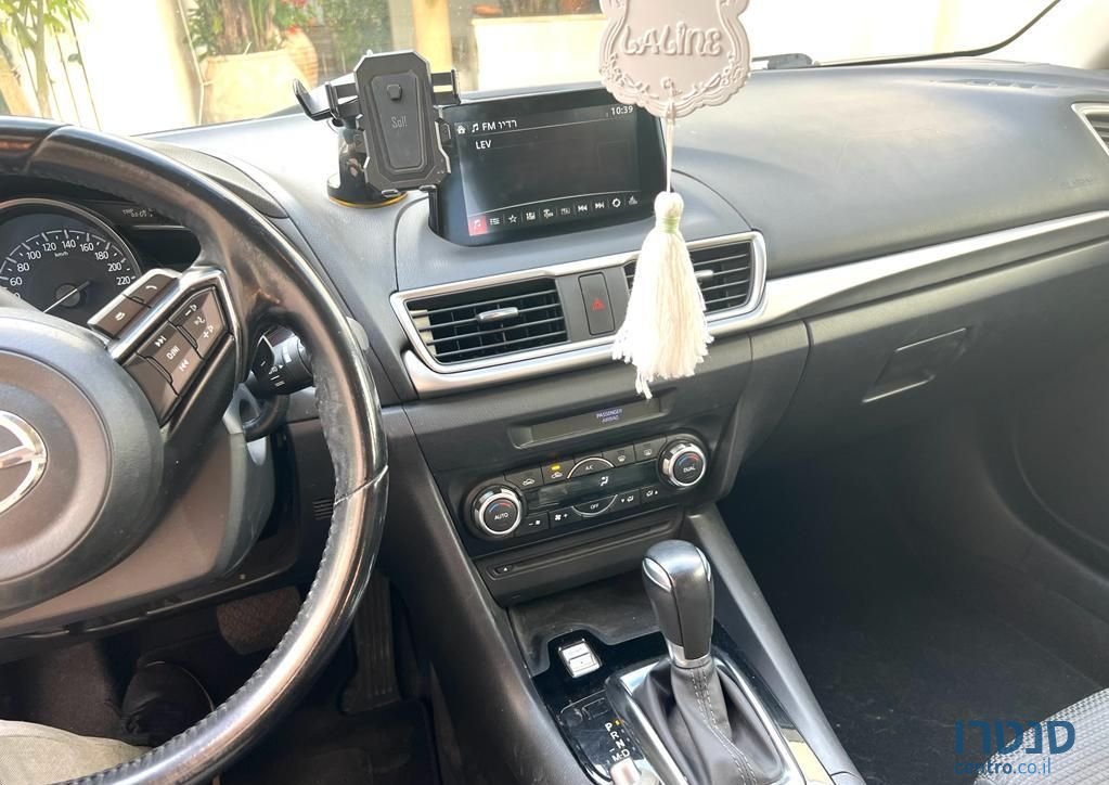 2017' Mazda 3 מאזדה photo #5