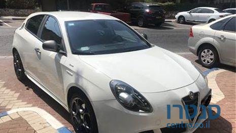 2015' Alfa Romeo Giulietta אלפא רומאו ג'ולייטה photo #4