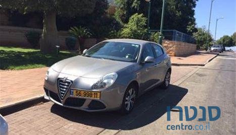 2013' Alfa Romeo Giulietta אלפא רומאו ג'ולייטה photo #3