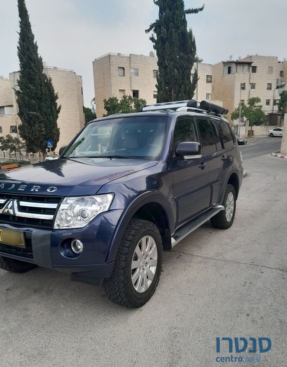 2008' Mitsubishi Pajero מיצובישי פג'רו photo #1