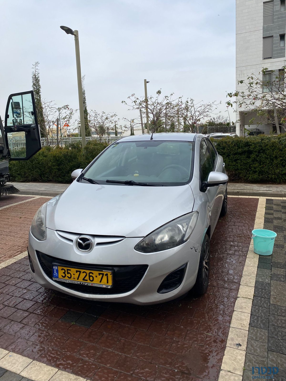 2010' Mazda 2 מאזדה photo #1
