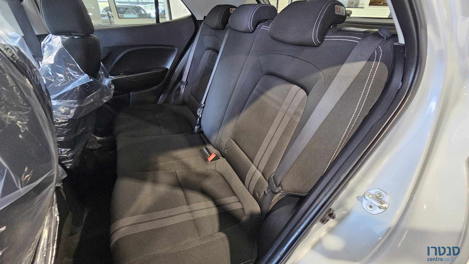 2022' Hyundai VENUE Intense photo #6