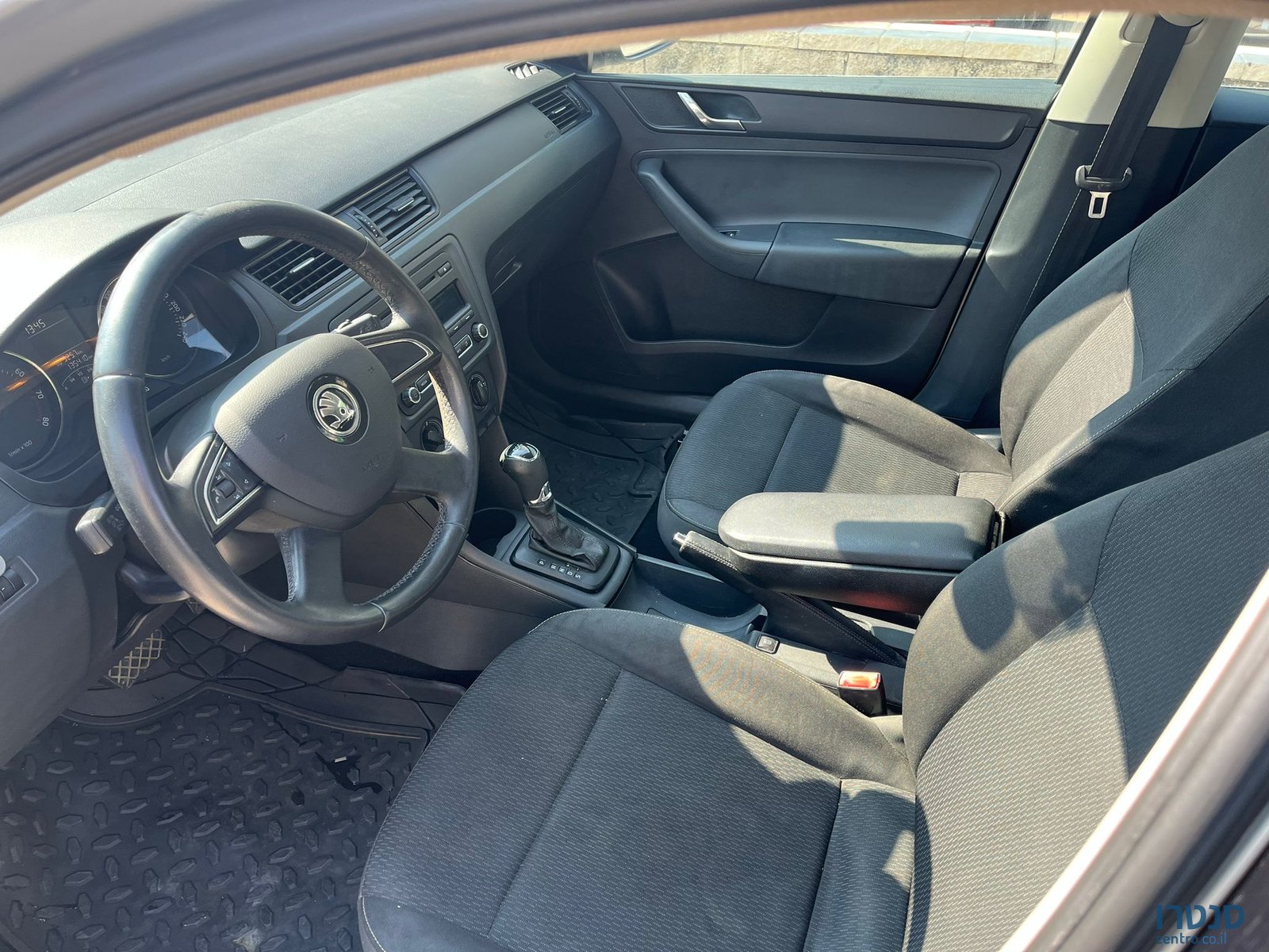 2016' Skoda Rapid photo #2