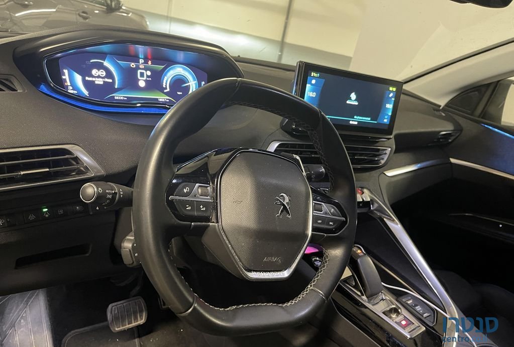 2022' Peugeot 3008 פיג'ו photo #4