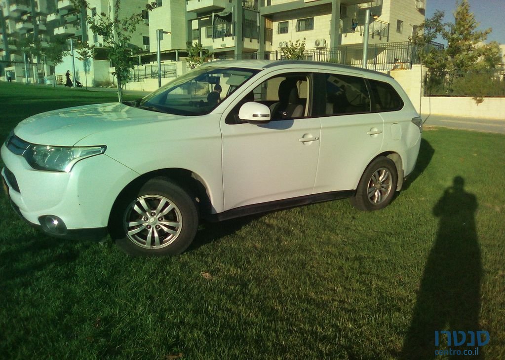 2015' Mitsubishi Outlander מיצובישי אאוטלנדר photo #3
