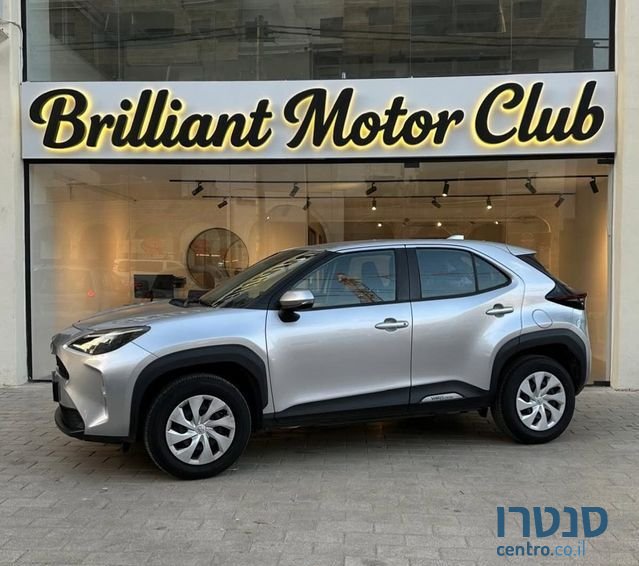 2022' Toyota Yaris Cross טויוטה יאריס קרוס photo #1