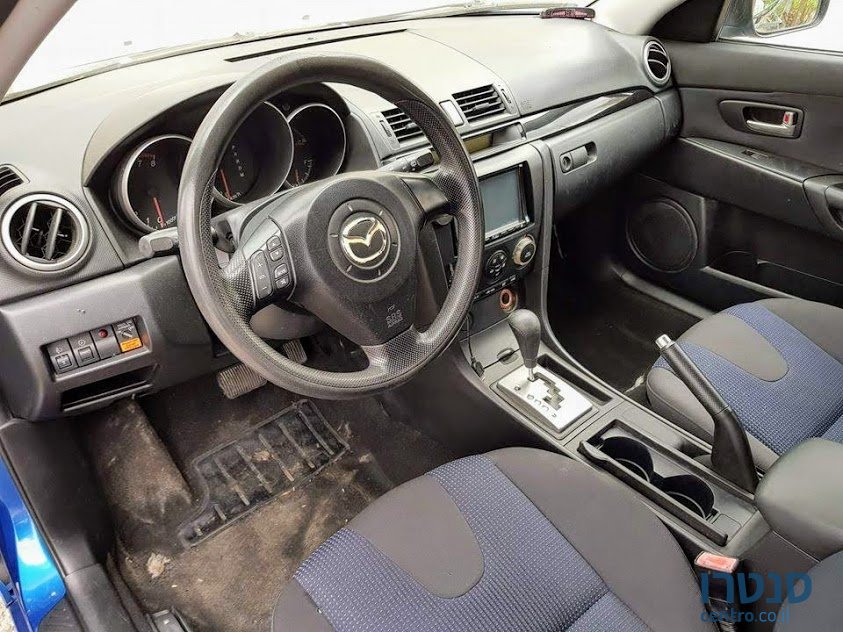 2008' Mazda 3 photo #3