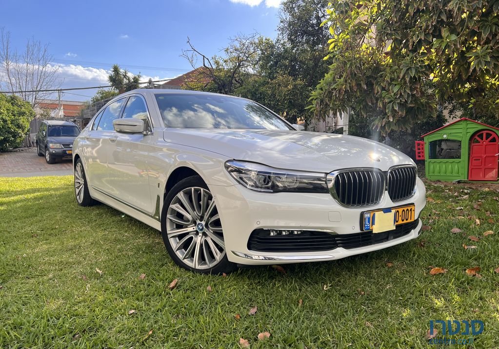 2019' BMW 7 Series ב.מ.וו סדרה 7 photo #4