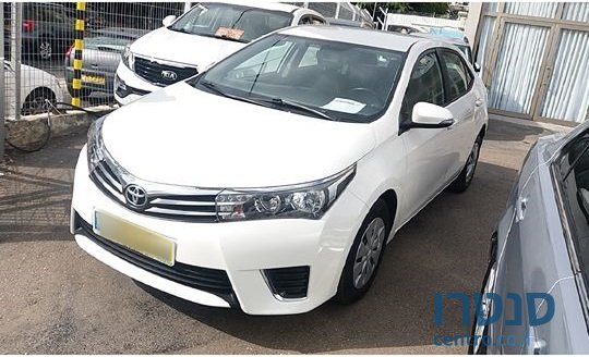 2014' Toyota Corolla photo #1