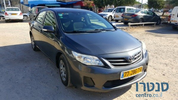 2012' Toyota Corolla photo #1