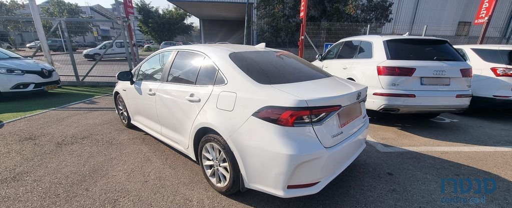 2021' Toyota Corolla טויוטה קורולה photo #3