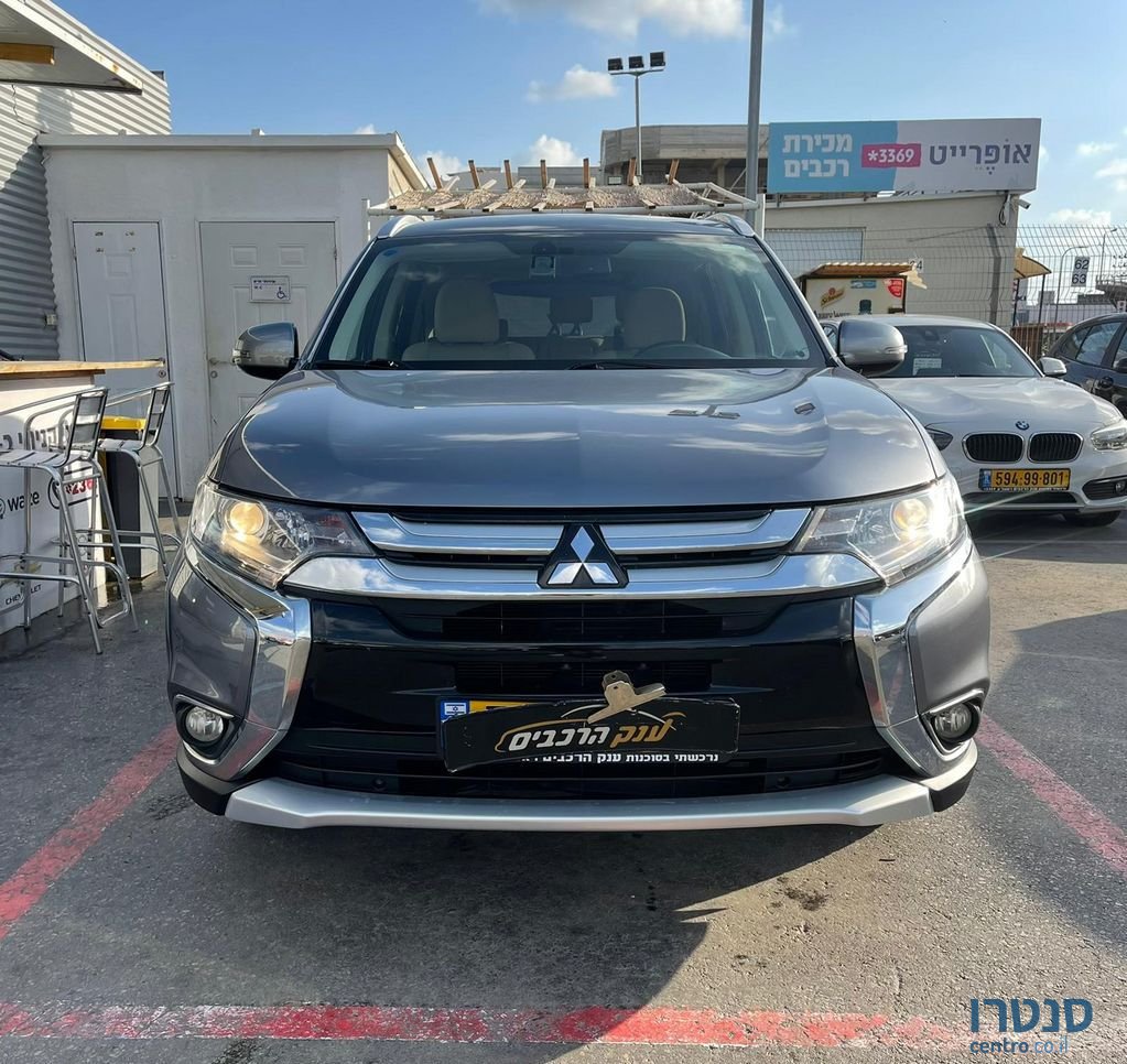 2017' Mitsubishi Outlander מיצובישי אאוטלנדר photo #3