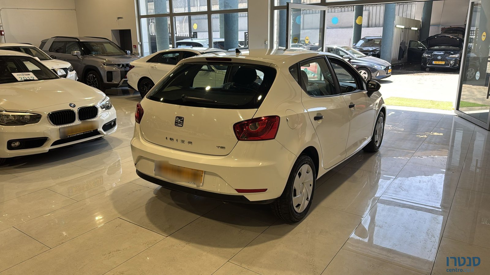 2016' SEAT Ibiza photo #3