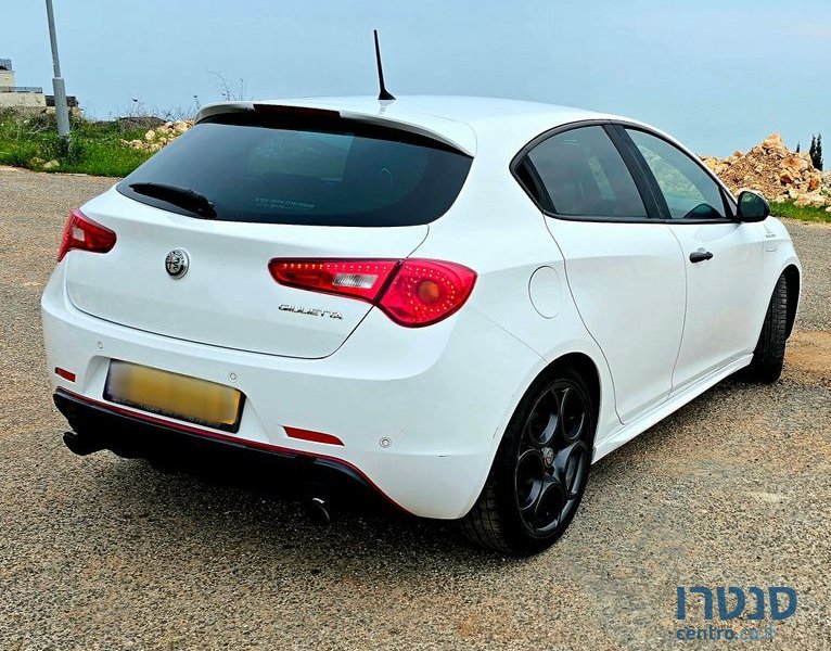 2016' Alfa Romeo Giulietta אלפא רומיאו ג'ולייטה photo #3