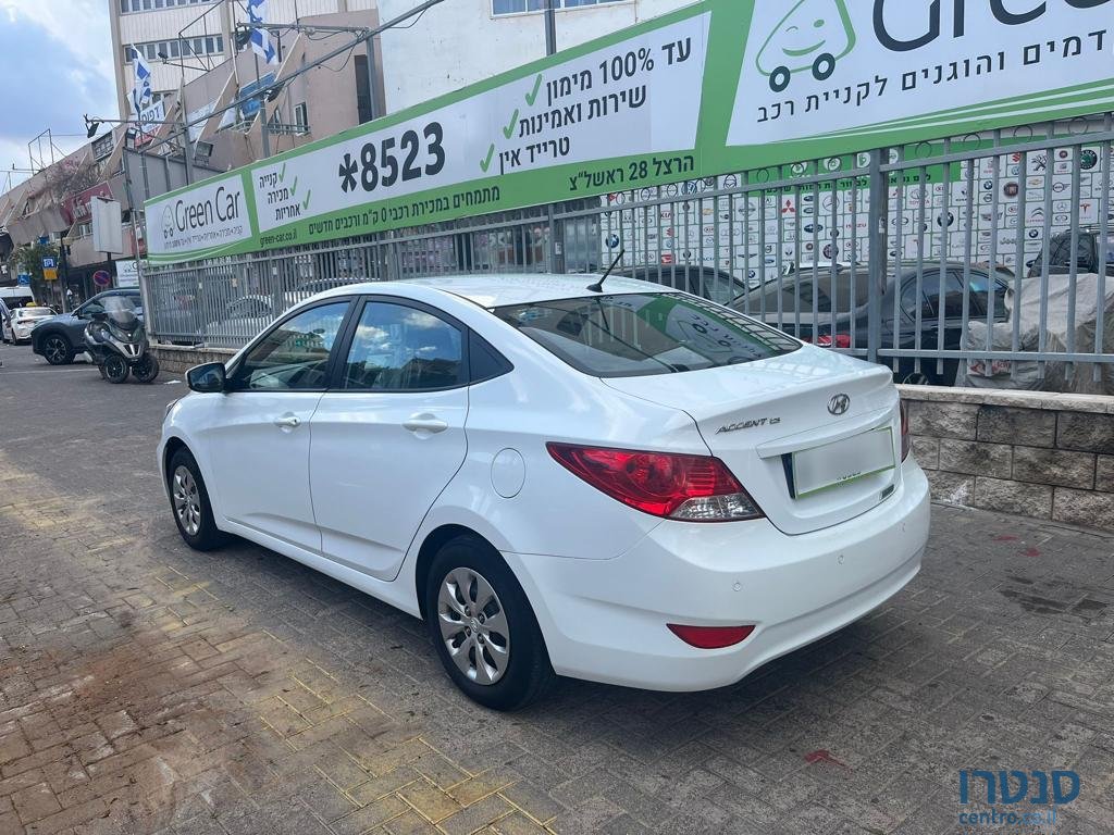 2016' Hyundai i25 photo #4