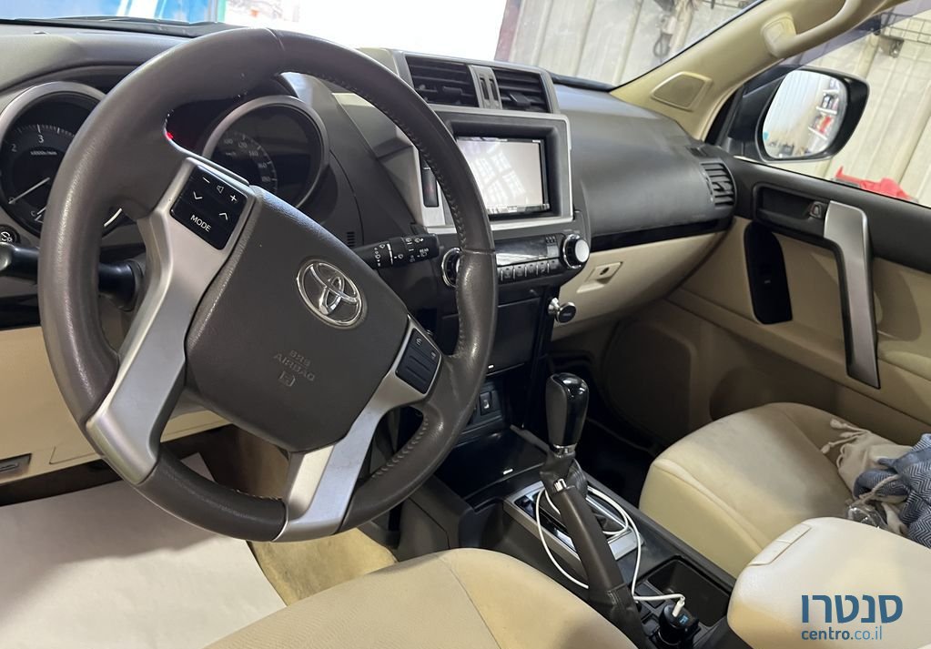 2015' Toyota Land Cruiser טויוטה לנד קרוזר photo #4