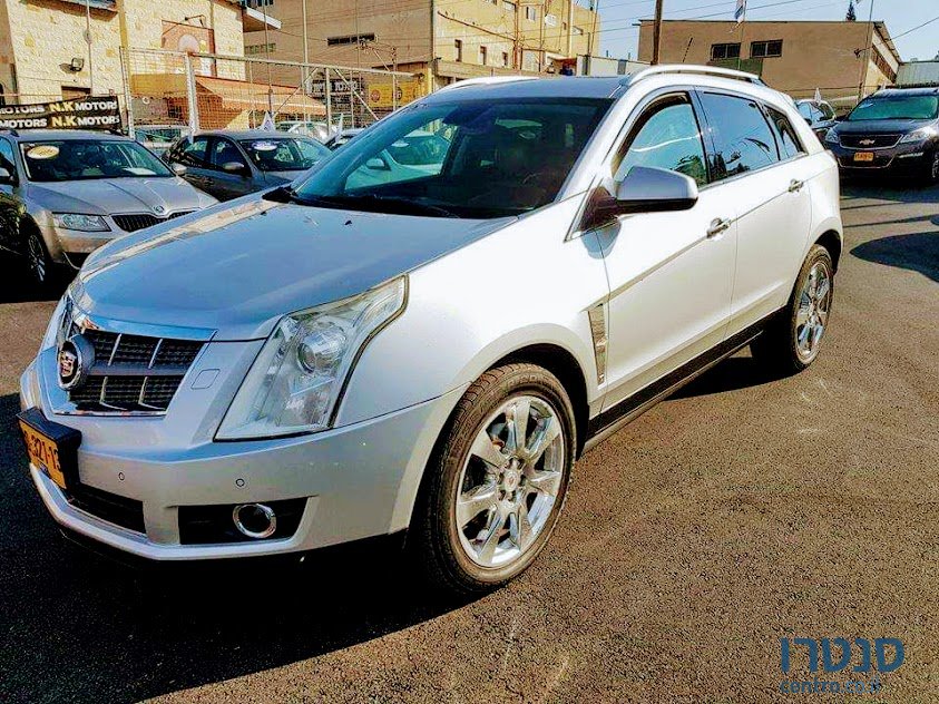 2012' Cadillac SRX photo #1