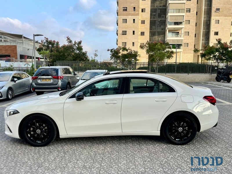 2019' Mercedes-Benz A-Class מרצדס photo #4