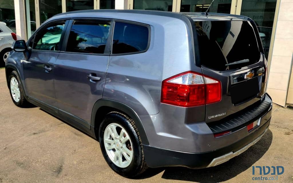 2016' Chevrolet Orlando photo #4