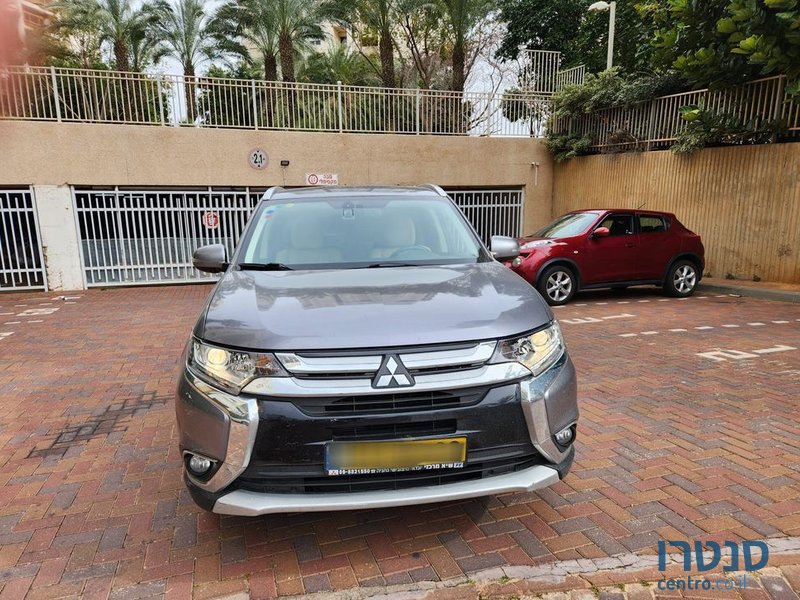 2016' Mitsubishi Outlander מיצובישי אאוטלנדר photo #2