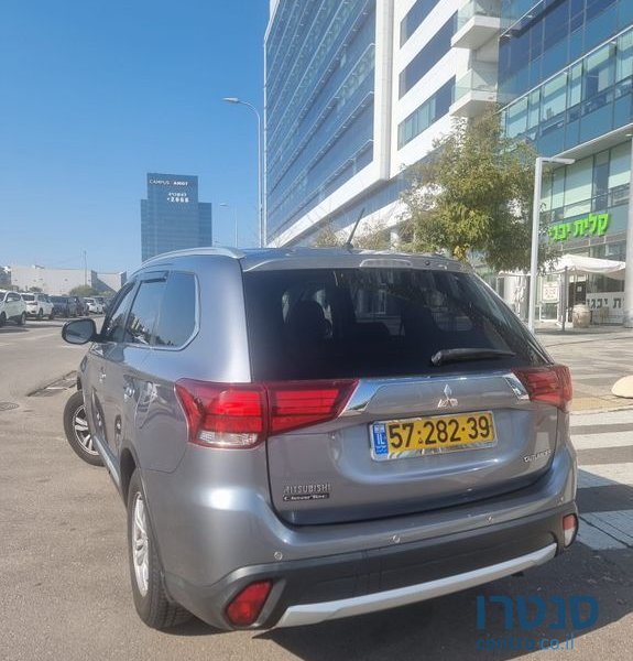 2016' Mitsubishi Outlander מיצובישי אאוטלנדר photo #3