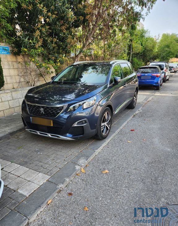2019' Peugeot 5008 פיג'ו photo #3