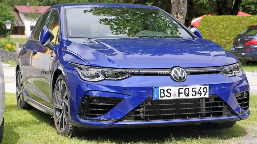 Volkswagen Golf R Spied Looking Nearly Ready For A Debut