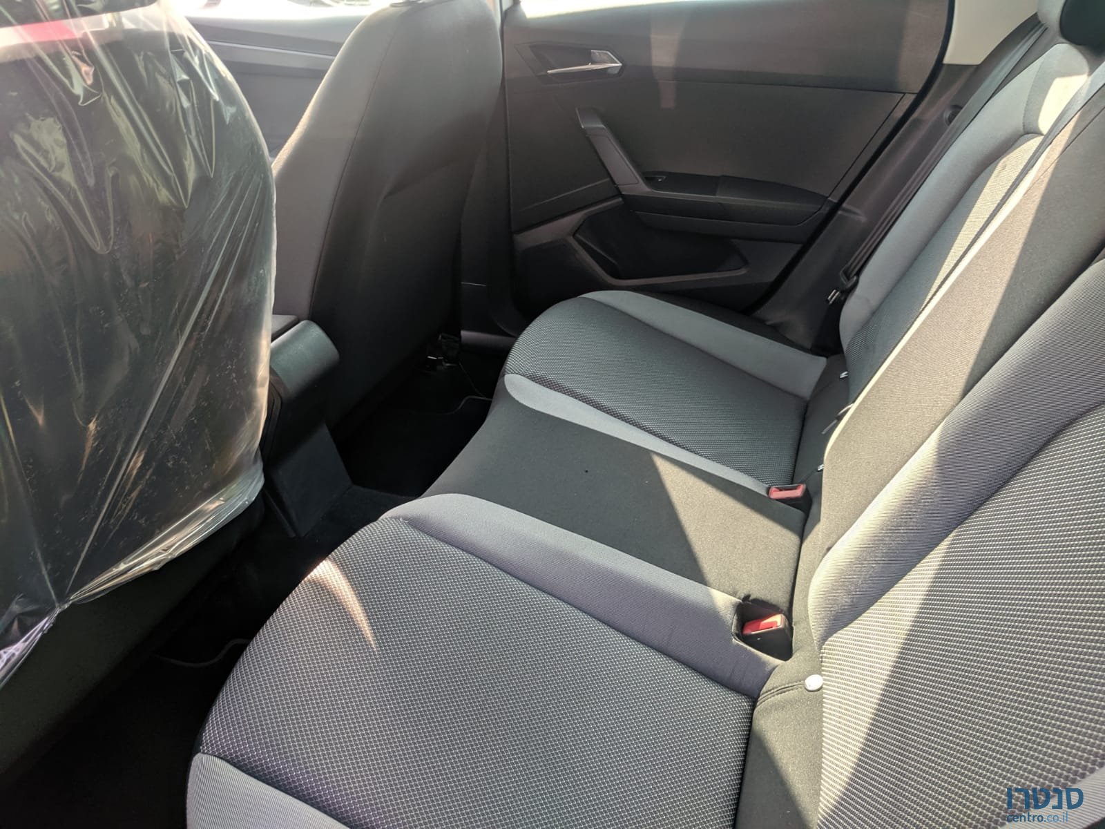 2018' SEAT Ibiza photo #5