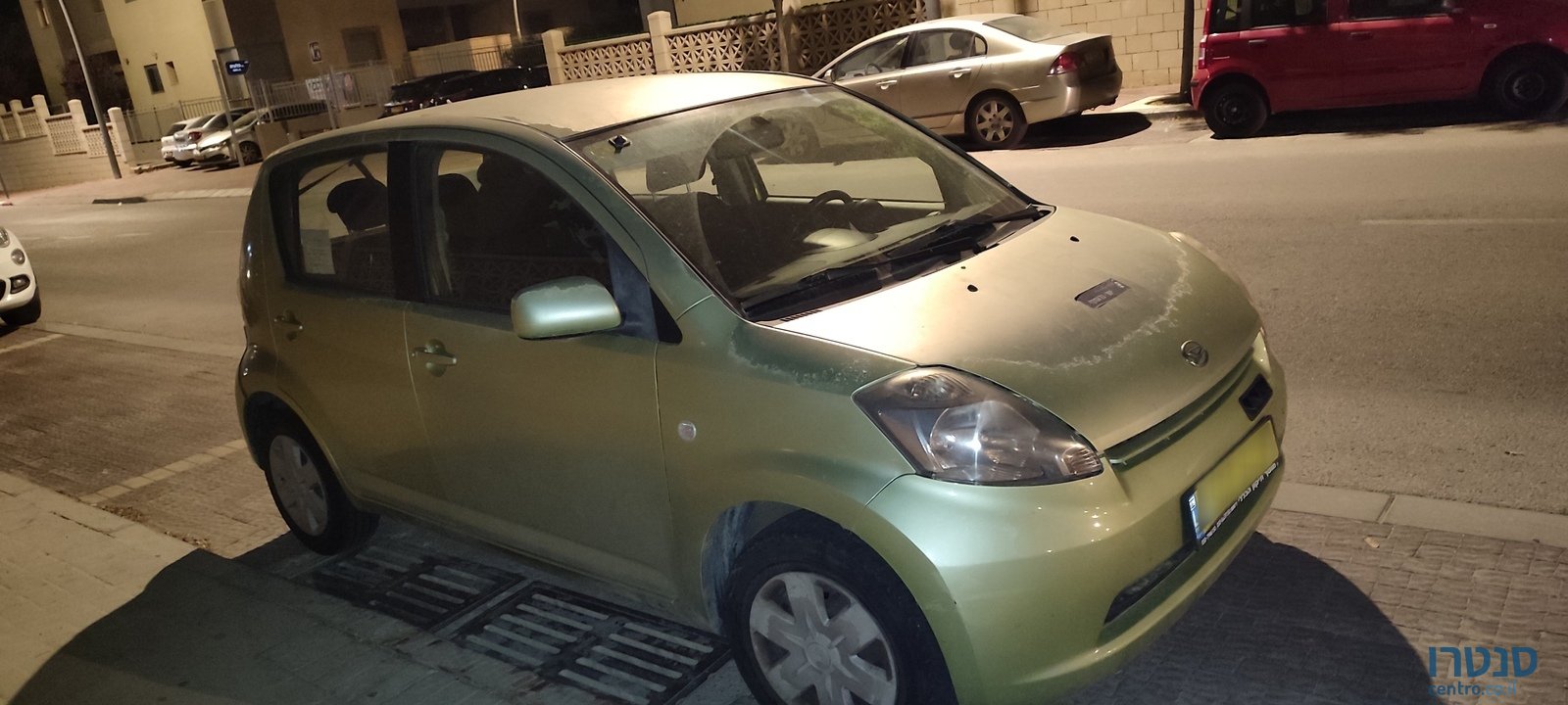 2007' Daihatsu Sirion photo #1