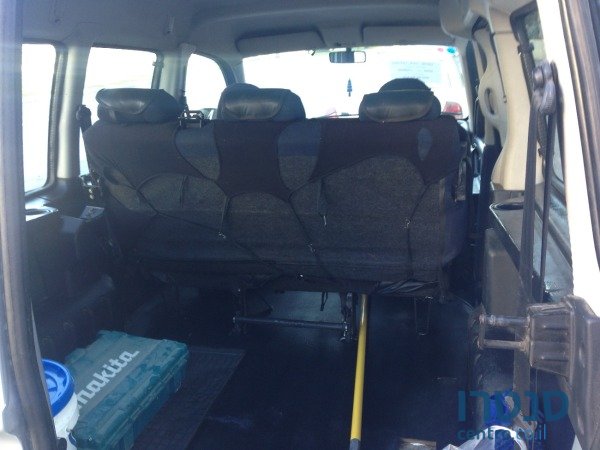 2010' Peugeot Partner photo #4