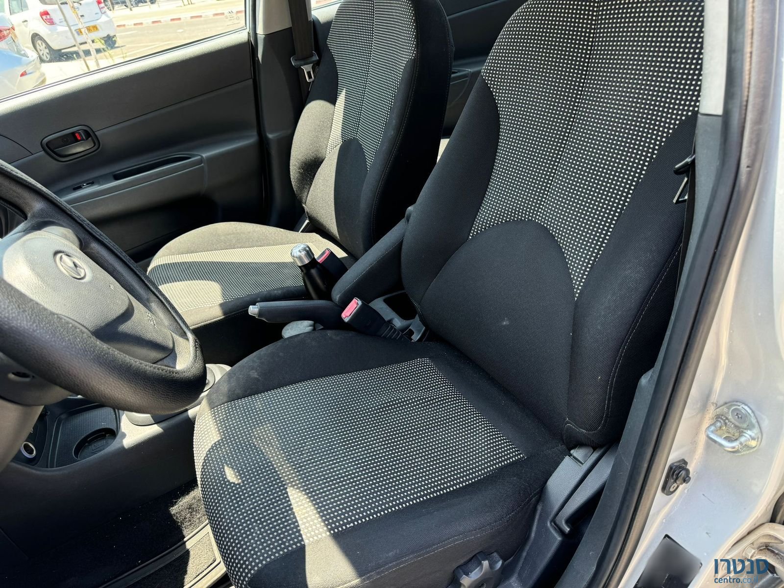 2012' Hyundai Accent photo #7