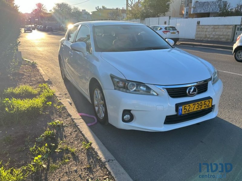 2013' Lexus Ct200H לקסוס photo #1