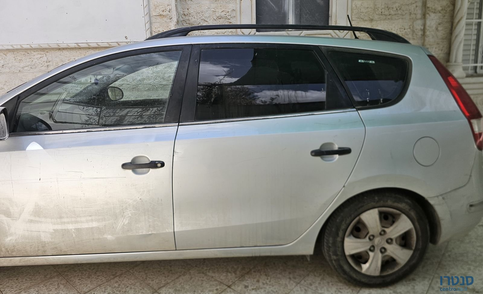 2011' Hyundai i30 יונדאי photo #1