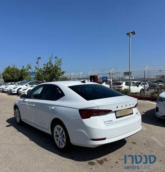 2024' Skoda Octavia סקודה אוקטביה photo #4