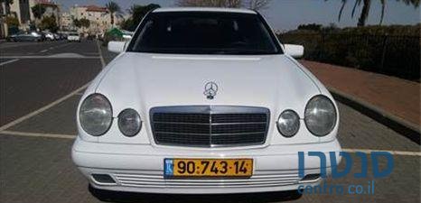 1999' Mercedes-Benz E Class 250D‏ דיזל אוטו photo #3