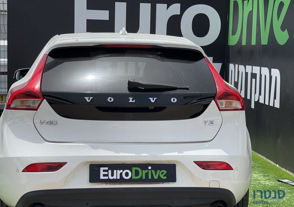 2016' Volvo V40 וולוו photo #3