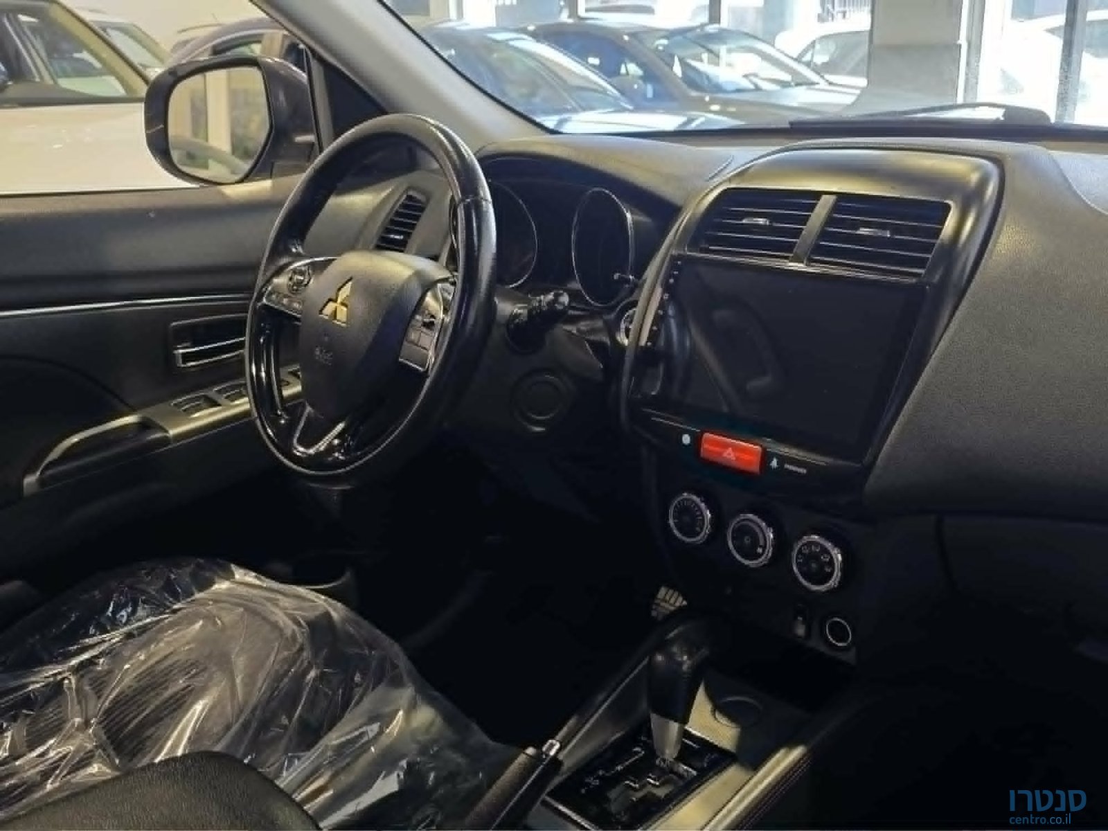 2019' Mitsubishi ASX photo #6