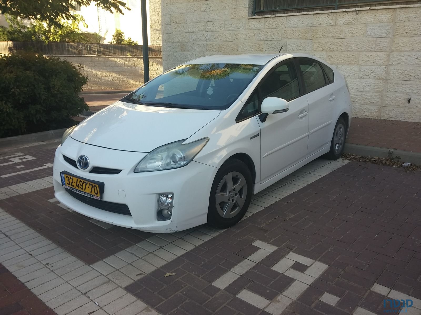 2009' Toyota Prius photo #1