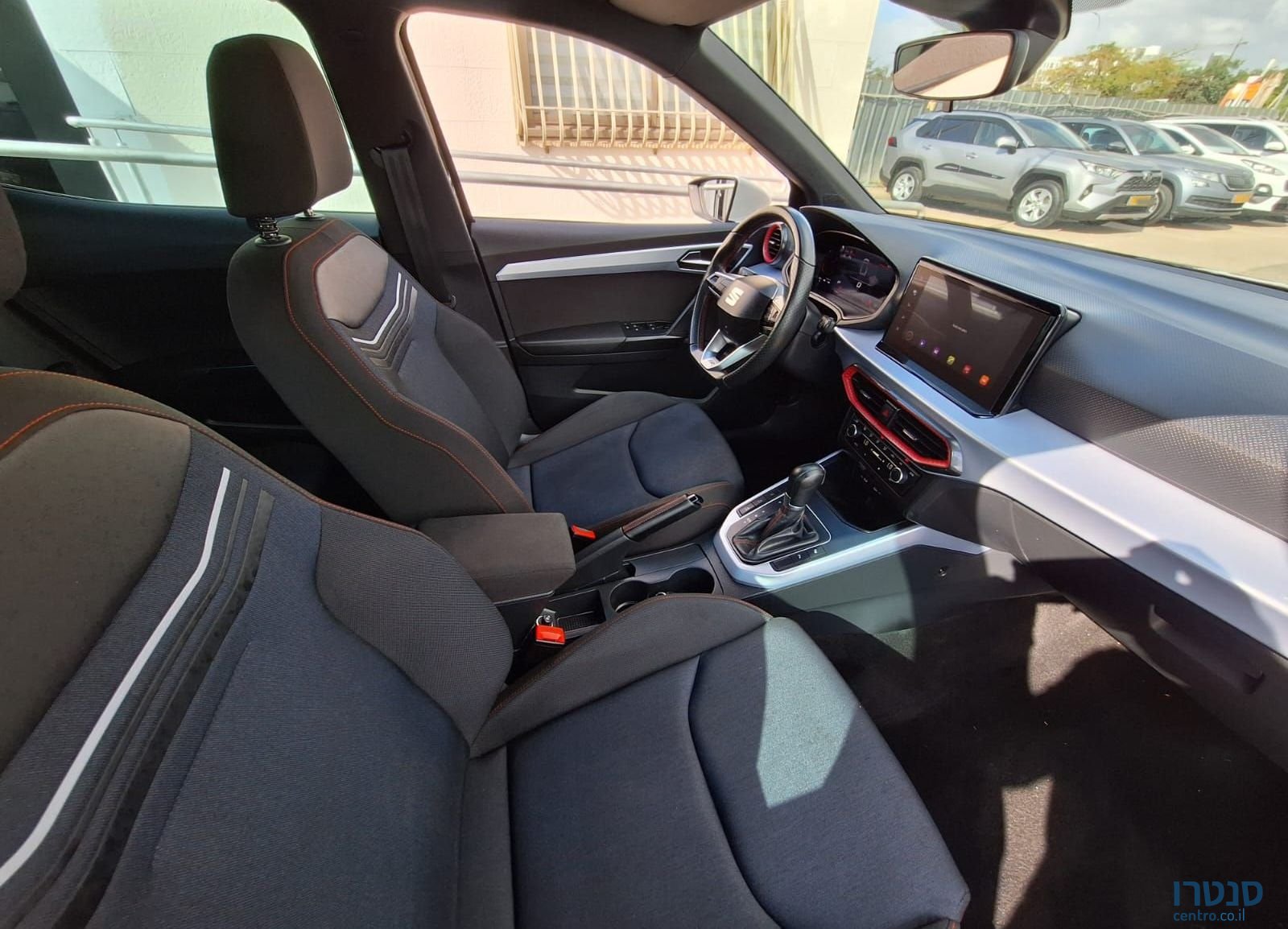 2023' SEAT Arona סיאט ארונה photo #5
