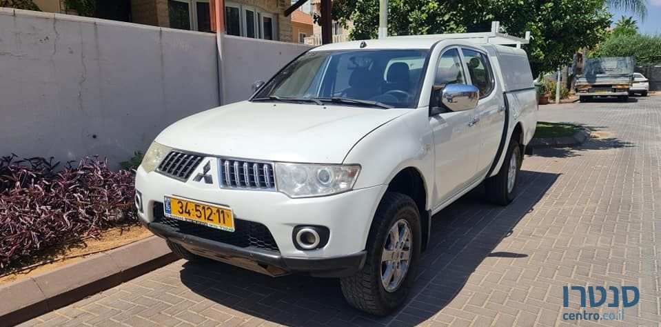 2013' Mitsubishi L200 מיצובישי האנטר photo #3