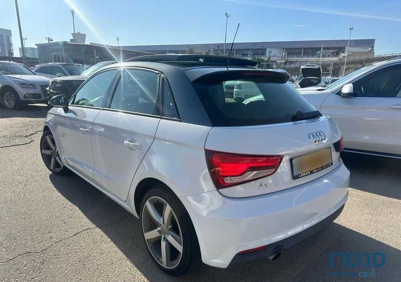2018' Audi A1 אאודי photo #3